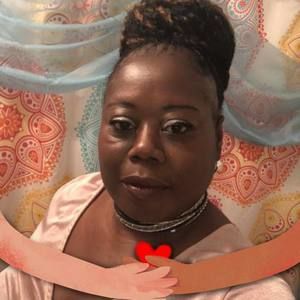 Meet your Posher, Phyllis